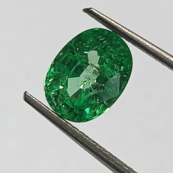 Columbia Panna Stone (Emerald) Oval shape & Lab Certified - 4.15 Carat