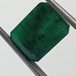 Panna Stone (Emerald) With Lab Certified - 5.61 Carat