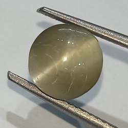 Cat’s Eye Stone (Lehsunia) & Lab- Certified Gemstone – 2.80 Carat